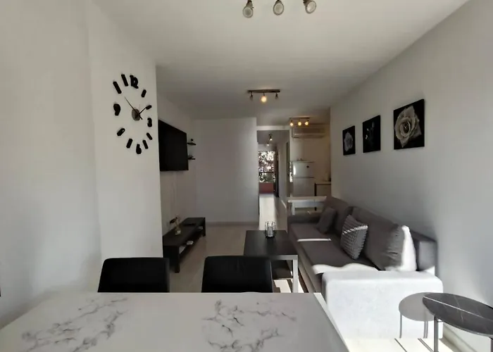 Coblanca 7 Apt 1